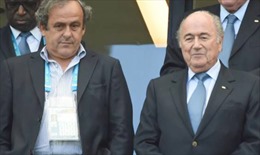 Chủ tịch FIFA, UEFA đối mặt nguy cơ bị đình chỉ công tác